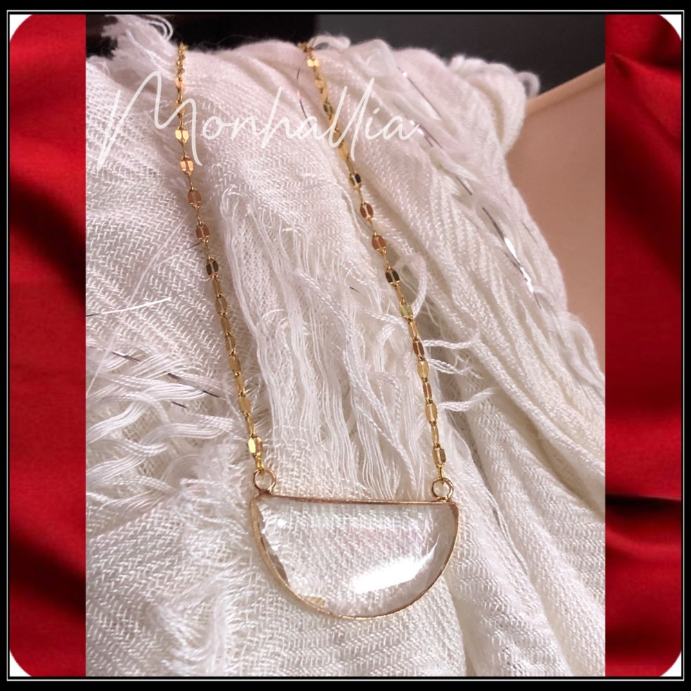 NEW 14K GOLD CRYSTAL CLEAR TRANSLUCENT ARC BOHO NECKLACE